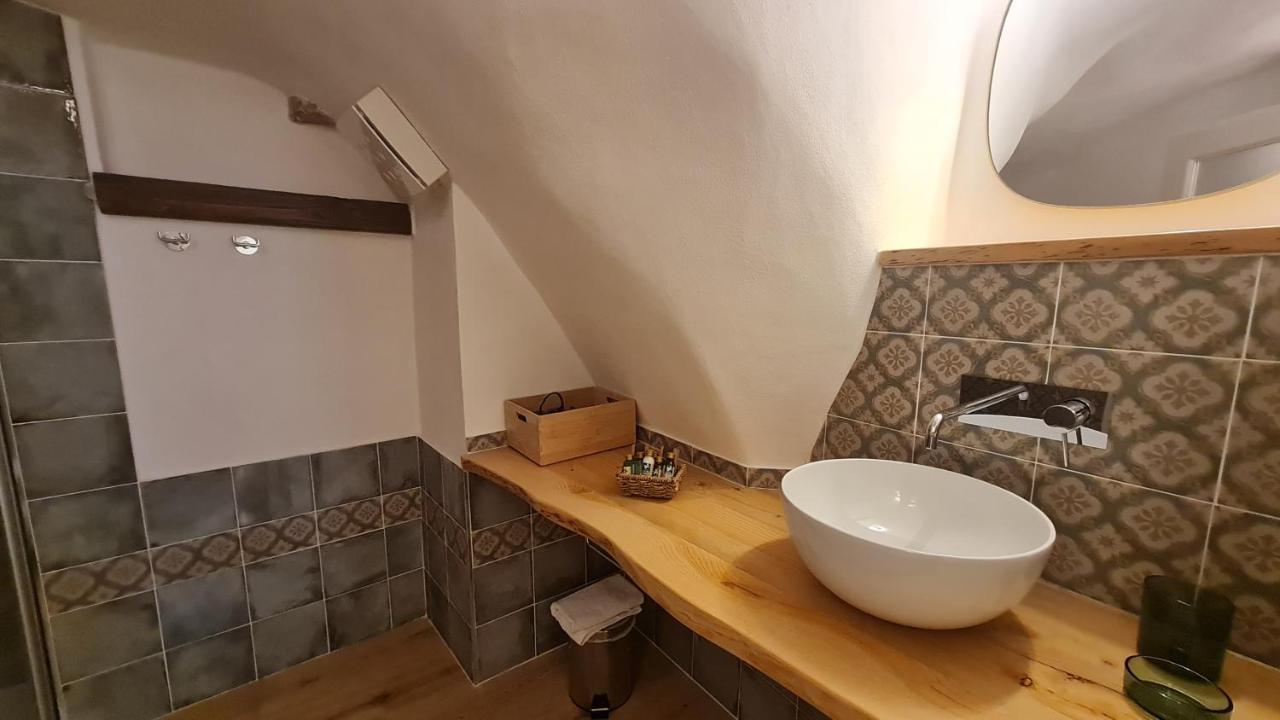 Federico II - Rooms And Breakfast Borgio Verezzi Zewnętrze zdjęcie